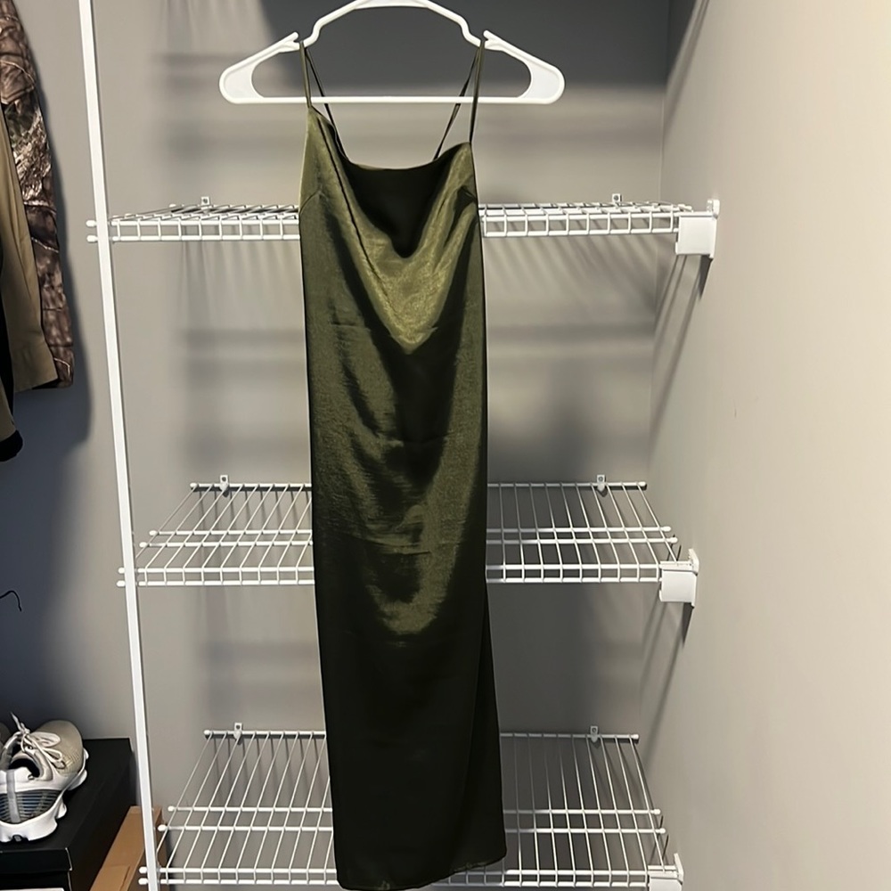 NWT * Urban Outfitters Olive Green Sheath Dress Size XS